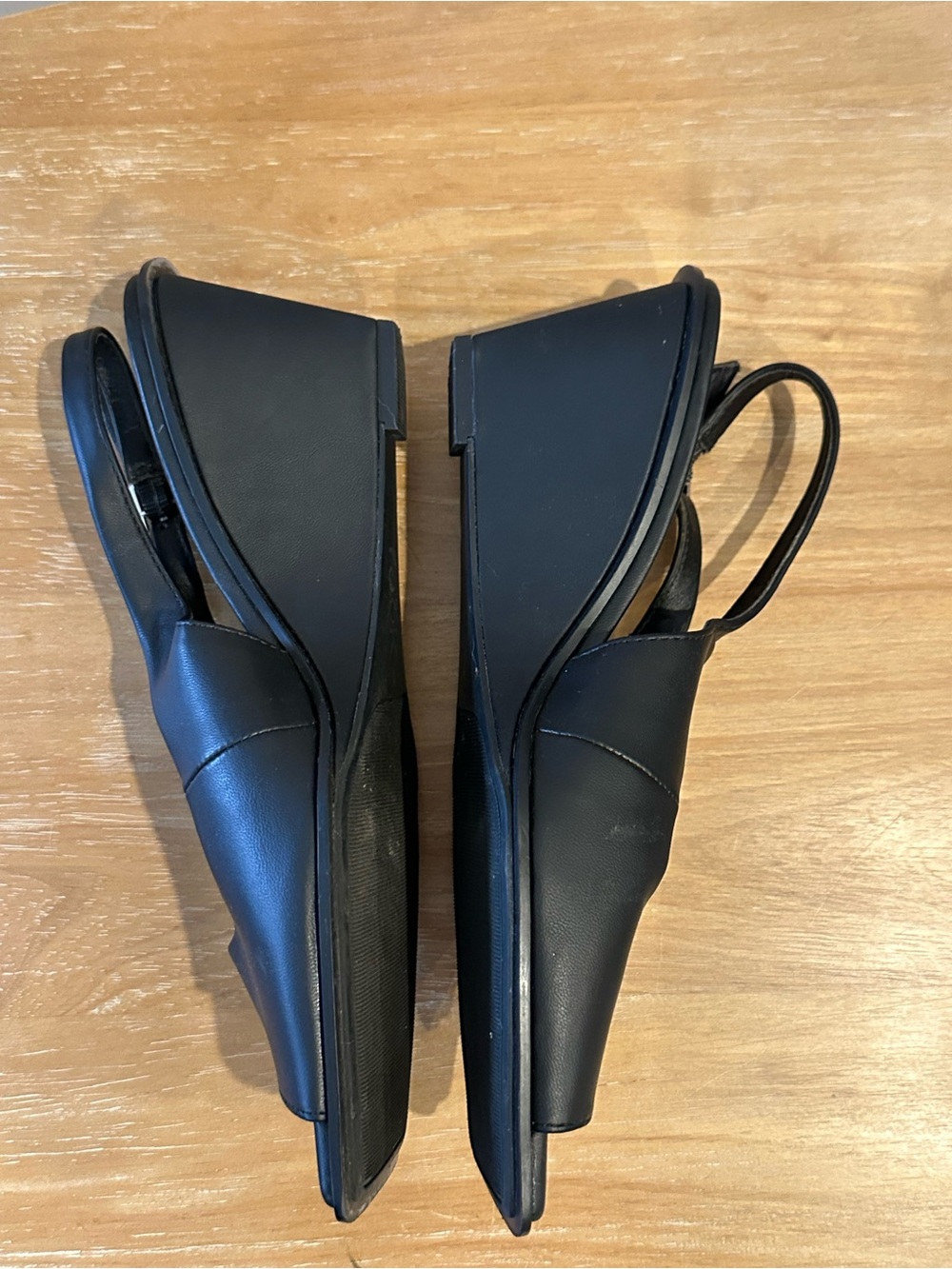 Rack Collection Black Slingback Wedge Flats - Picture 2 of 4